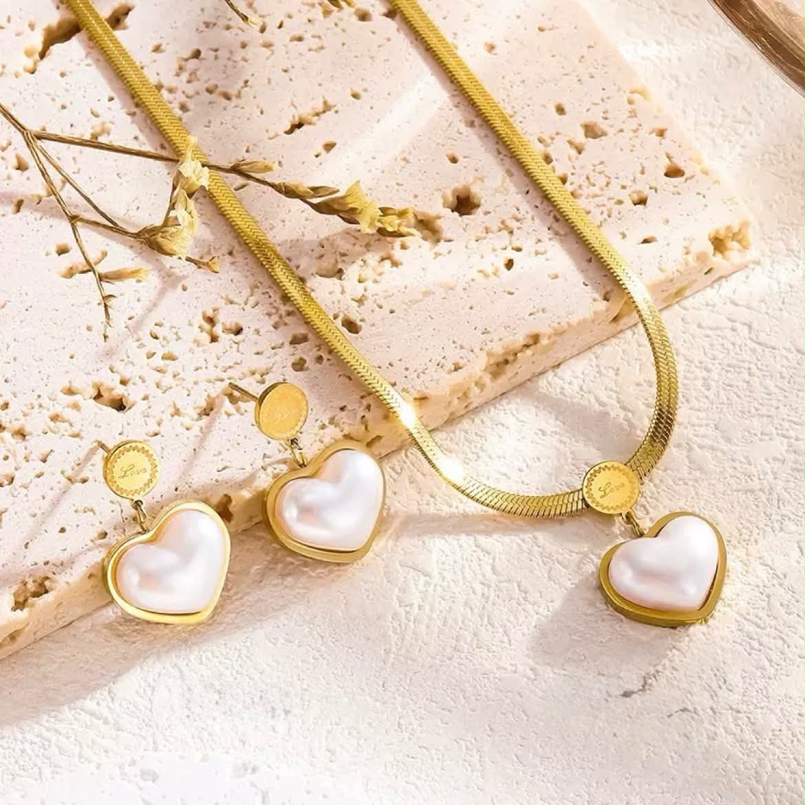 Golden pendent with locket