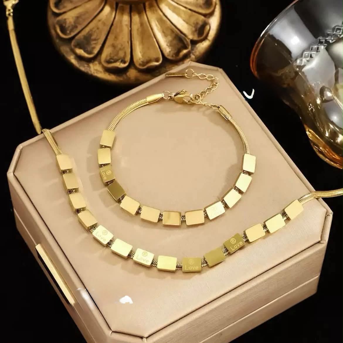 Golden pendent with locket