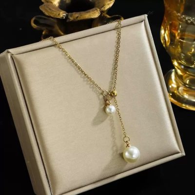 Golden pendent with locket